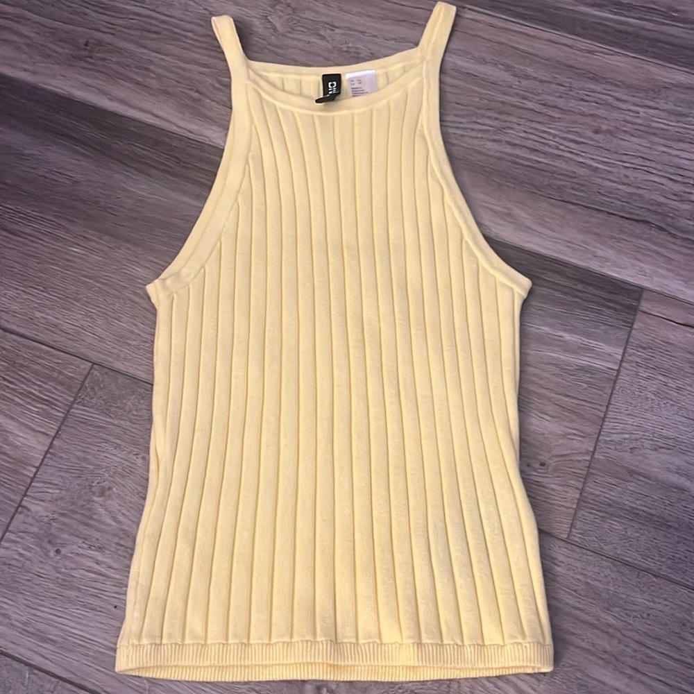 High-Neck Tank